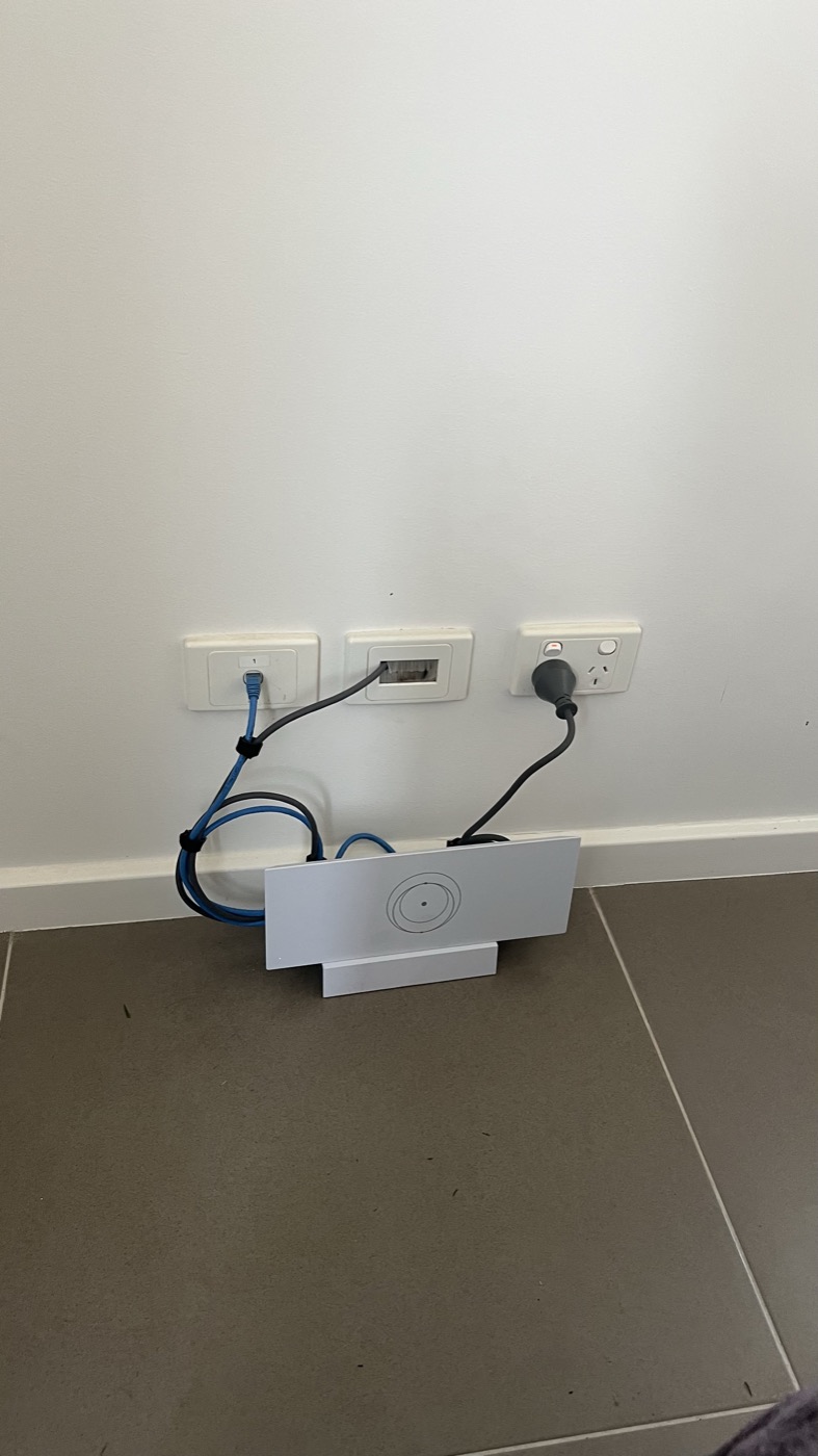 Starlink equipment and cable setup